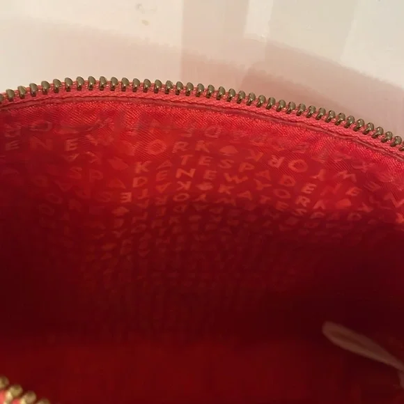 Kate Spade Bay Street Hanna Crossbody - Picture 11 of 12